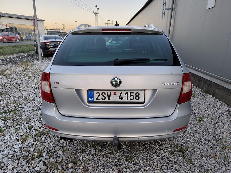 Škoda Superb 2.0TDI 125KW, AUTOMAT, KŮŽE - fotka 5 z 23