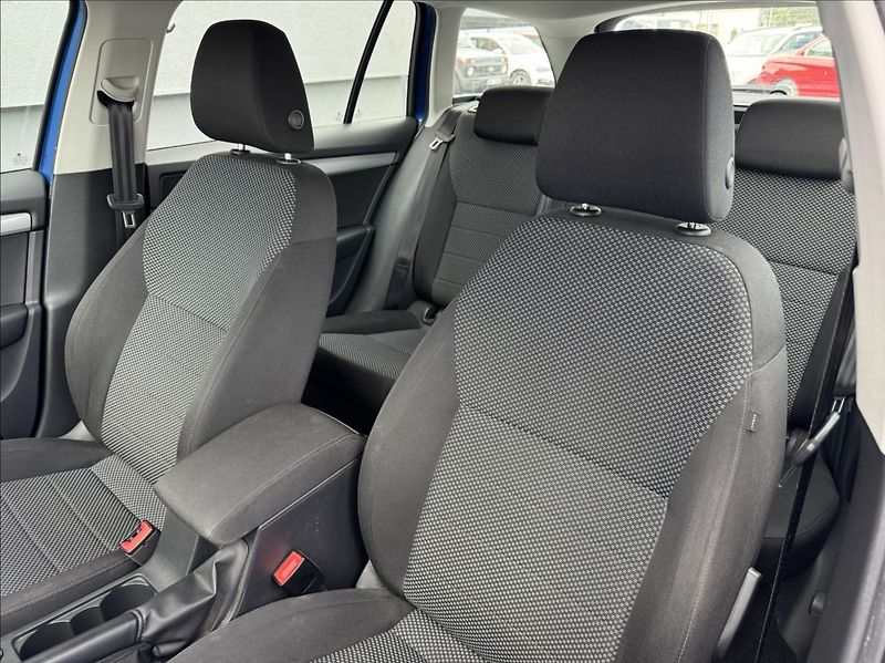 Škoda Octavia 1,6 TDI 81kW 2.maj původ ČR - fotka 21 z 50