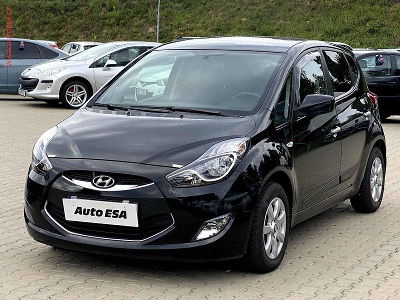 Hyundai ix20 (2014) 1.6CVVT, 1.maj,ČR, AC, park - fotka 3 z 15