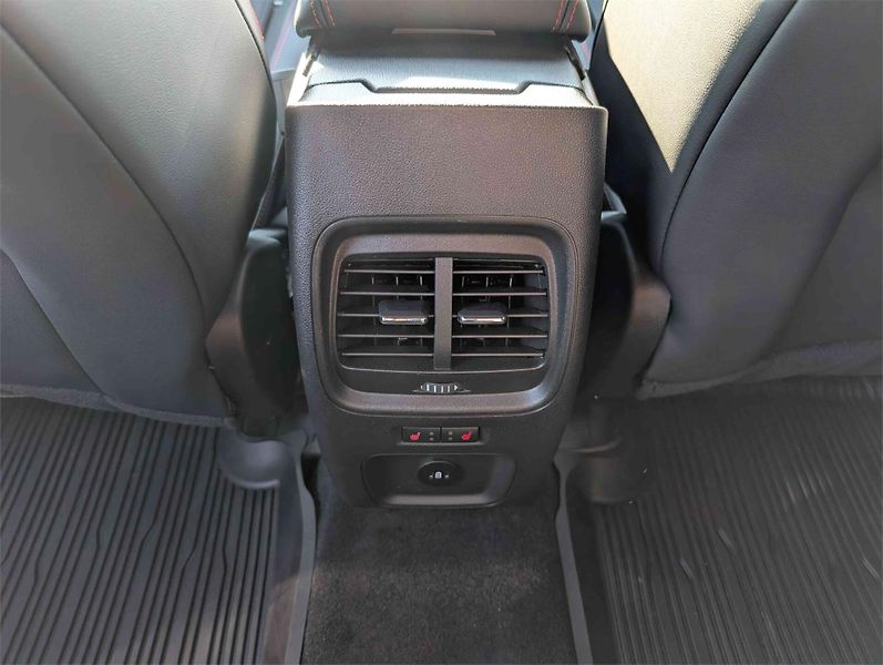 Ford Kuga ST-Line X, 5dveřová, 2.5 Durat - fotka 14 z 23