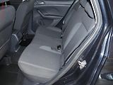 Volkswagen T-Cross (2023) 1.0 TSi, 2.maj,ČR, Life, DSG - náhled 10