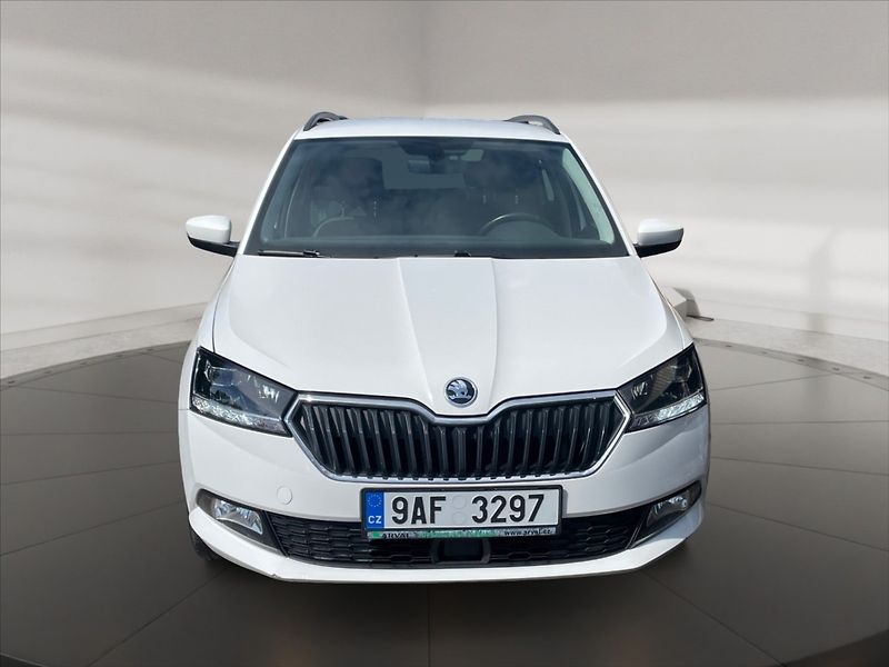 Škoda Fabia 1,0 TSI 70 Ambition - fotka 2 z 11