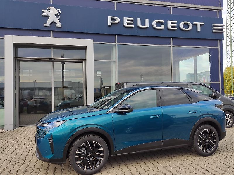 Peugeot 3008 (2026) BUSINESS 1.2 145k celoročky - fotka 1 z 33