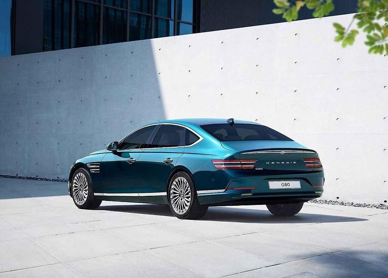 Ford Evos by měl podle řady zdrojů časem nahradit Mondeo