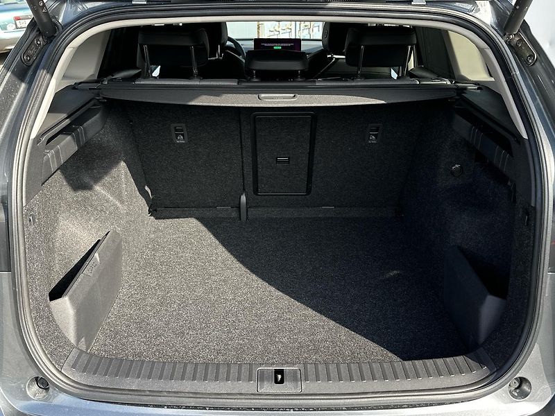 Škoda Enyaq (2024) 55 kWh 125 kW 1° převodovka - fotka 15 z 22