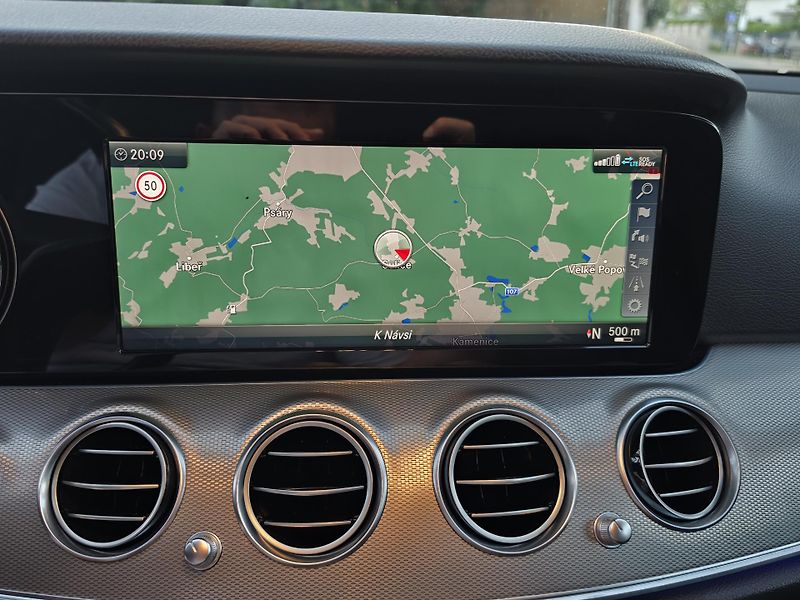 Mercedes-Benz Třídy E 2.2CDi 143kW AVANTGARDE*7-MÍST - fotka 24 z 54