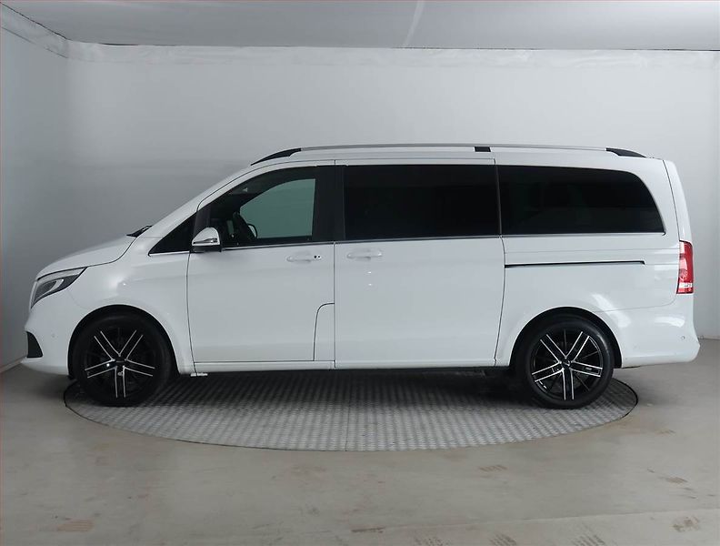 Mercedes-Benz Třídy V (2020) 300 d, ČR, DPH - fotka 3 z 22