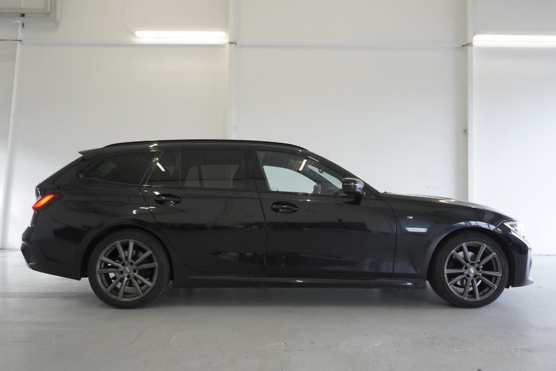 BMW Řada 3 (2020) 320D  2,0 M-SPORT XDRIVE AUT. - fotka 4 z 31