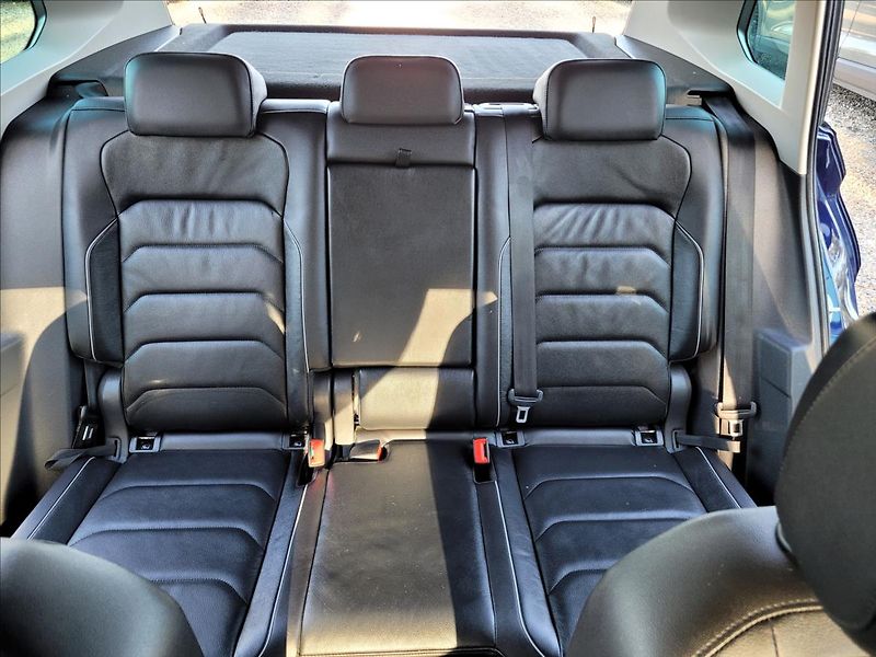 Volkswagen Tiguan 1,5 JIŽ NENÍ AKTUÁLNÍ - fotka 39 z 48
