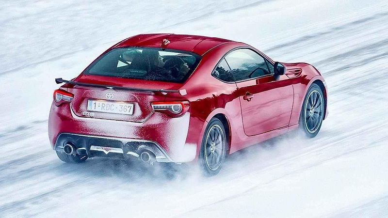 SUBARU BRZ