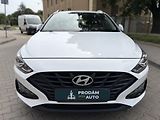 Hyundai i30 1.6 CRDi automat  - náhled 13