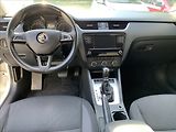 Škoda Octavia 2,0 TDI DSG 4X4,1.MAJ,ČR - náhled 10