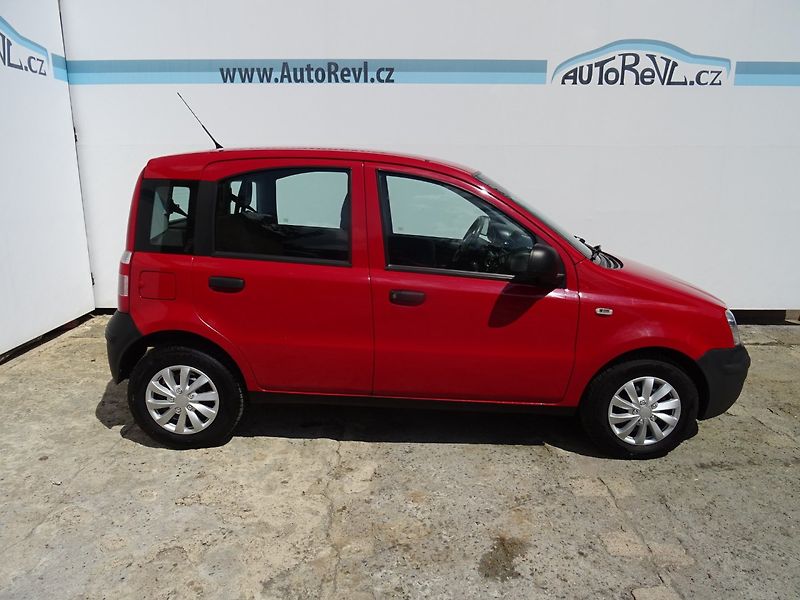 Fiat Panda (2010) 1.1i,NovéČR,s.kniha - fotka 5 z 19