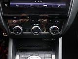 Škoda Octavia RS 2,0 TDI 135kW Aut.klima Nav - náhled 21