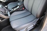Peugeot 2008 1,2 PT  ČR,ALLURE,ZÁRUKA - náhled 27