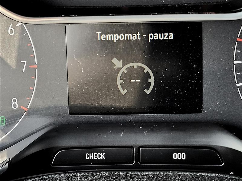 Opel Grandland X 1,5 CDTi A/T,Innovation,Led,na - fotka 25 z 50