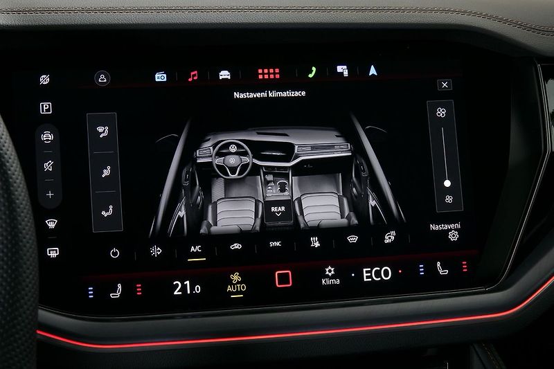 Volkswagen Touareg 3.0TDI 210kW R-Line Webasto TZ - fotka 31 z 49