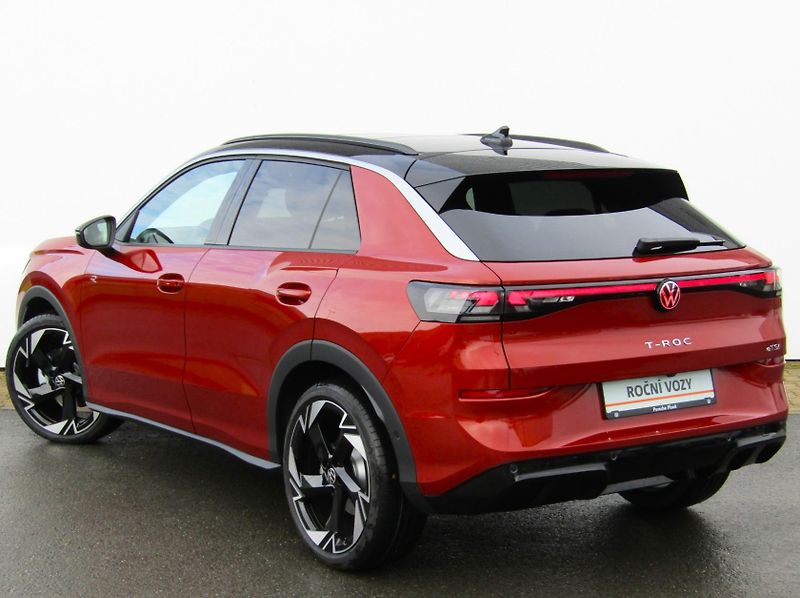 Volkswagen T-Roc R-Line 1,5 eTSI 110 kW 7DSG - fotka 13 z 30