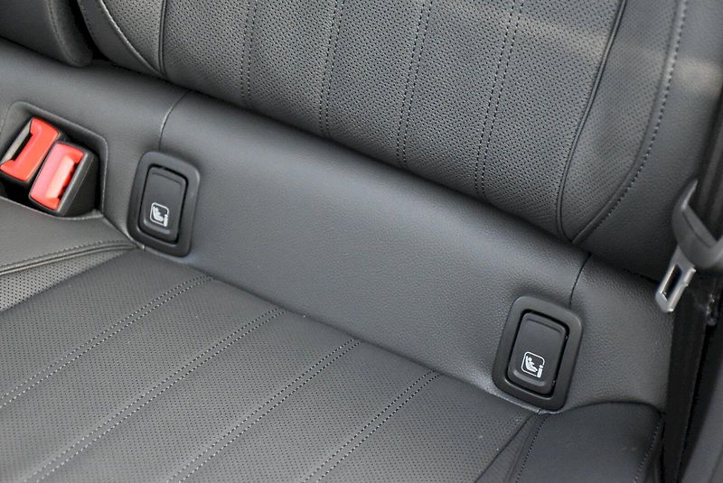 Škoda Superb (2026) Combi Laurin & Klement 2,0 TDI - fotka 34 z 45