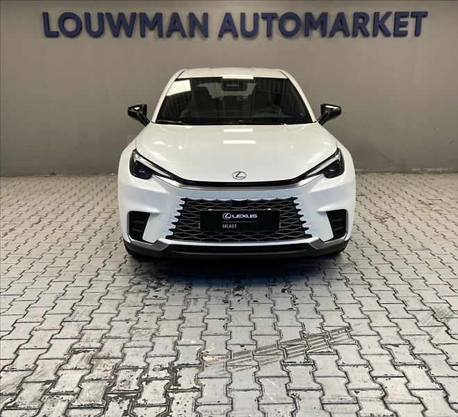 Lexus LBX 1,5 HEV ELEGANT TECH - fotka 4 z 17