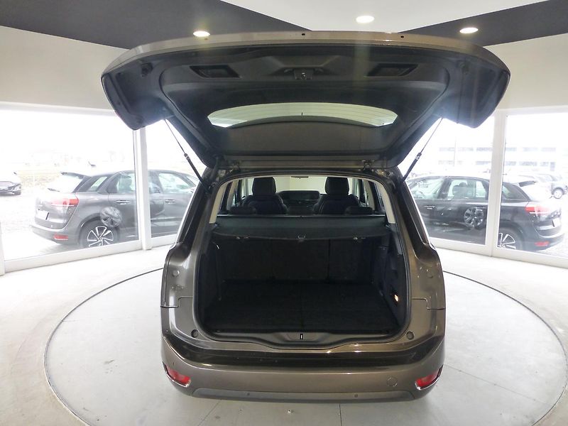 Citroën Grand C4 Picasso (2014) 1,6HDI*DIGI*NAVIGACE*ALU*7MIST - fotka 27 z 29