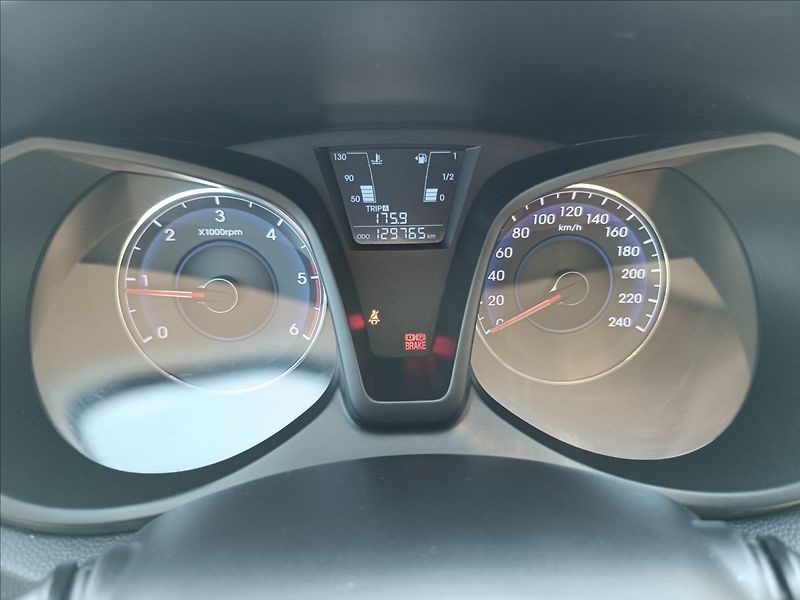 Hyundai ix20 1,4 CRDi - fotka 11 z 18