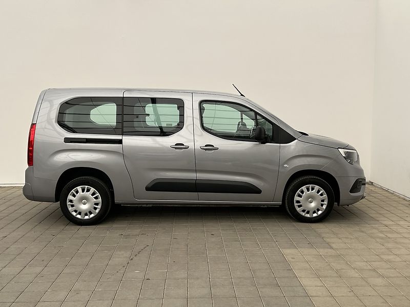 Opel Combo 1.2 Turbo Life L2H1 - fotka 6 z 32