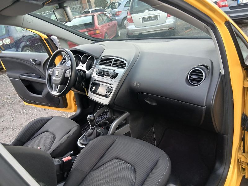 Seat Altea 2.0 TDI, Freetrack - fotka 28 z 36