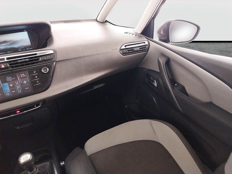 Citroën C4 Picasso (2016) 2.0 HDI, 7 míst, Serv.kniha - fotka 8 z 22