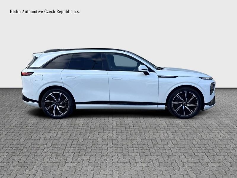 Xpeng G9 (2026) AWD Performance Pro - fotka 13 z 14