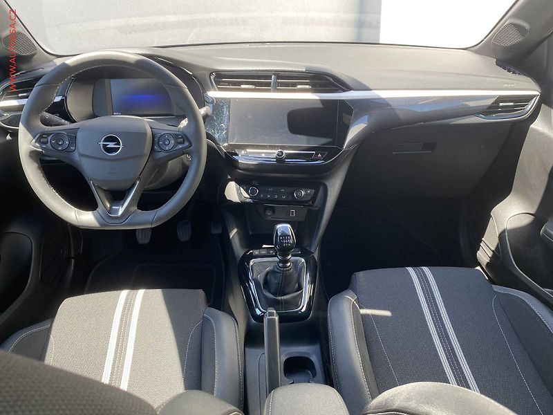 Opel Corsa (2025) 1.2 T, GS Line, LED, kamera - fotka 8 z 17