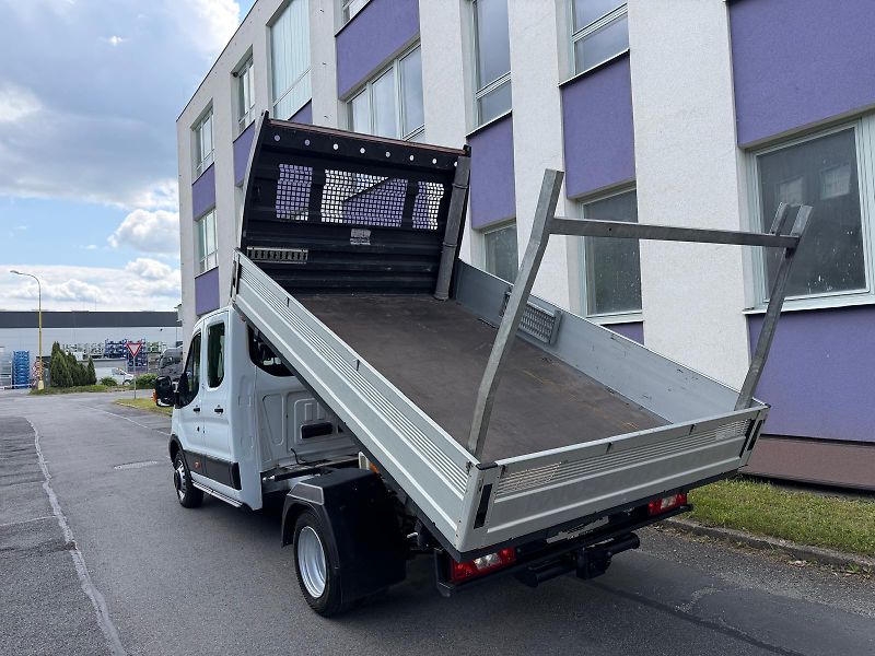 Ford Transit 2,0 TDCi / 3-sklopka / 1.maj.  - fotka 17 z 25
