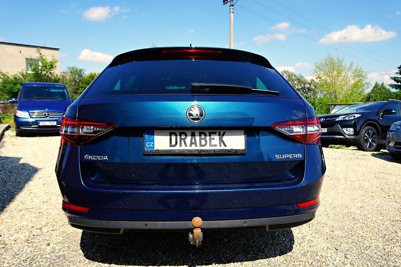 Škoda Superb (2018) STYLE 2,0 TSI 162 kW - fotka 6 z 58