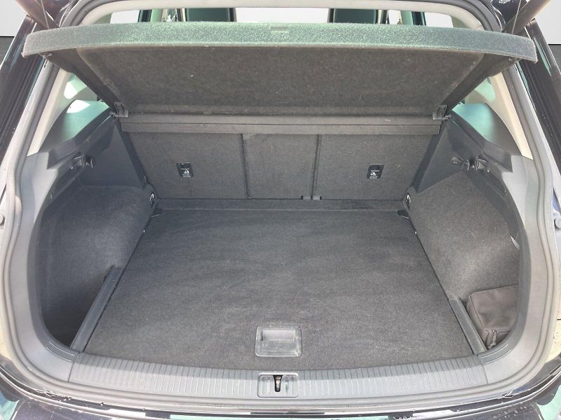 Volkswagen Tiguan (2016) 2.0 TDI 140kW 4MOT DSG Highlin - fotka 32 z 35