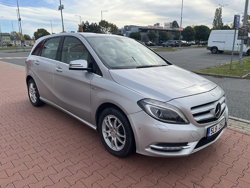 Mercedes-Benz Třídy B 180 CDi ČR - fotka 4 z 32