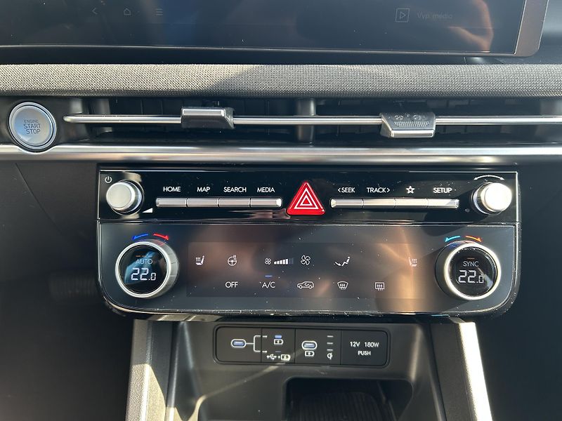 Hyundai Tucson 4×2 110 kW DCT GO CZECH PLUS! - fotka 28 z 31