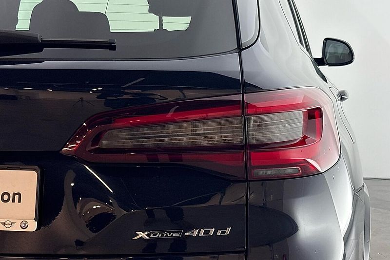 BMW X5 xDrive40d - fotka 4 z 13