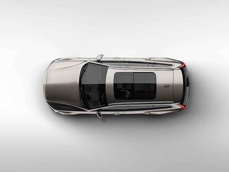Volvo V60.