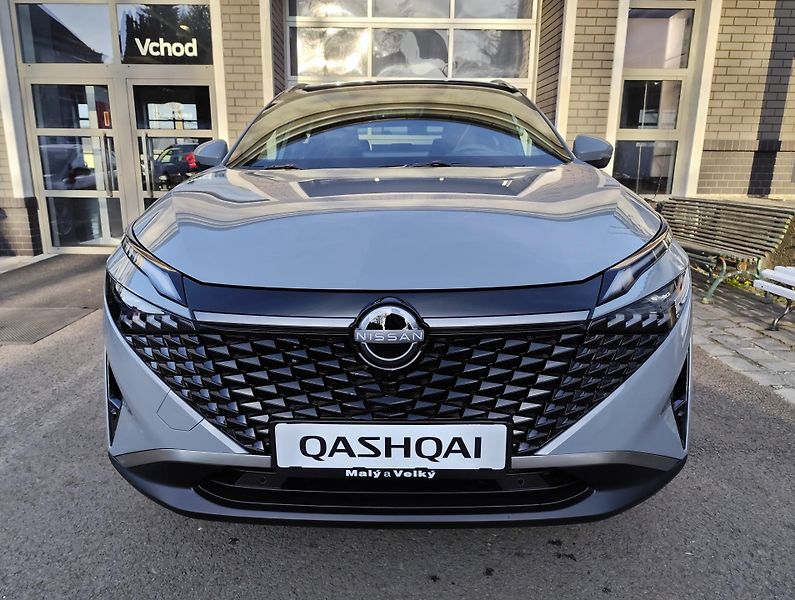 Nissan Qashqai (2025) 1.5 E-POWER Tekna 140kW/190k - fotka 2 z 18