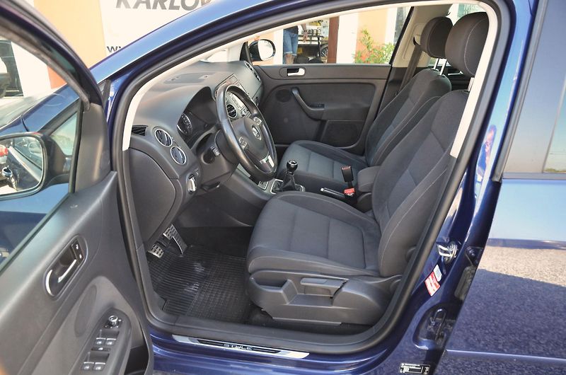 Volkswagen Golf Plus (2011) 1.6 TDi 77kW STYLE / TAŽNÉ - fotka 15 z 35