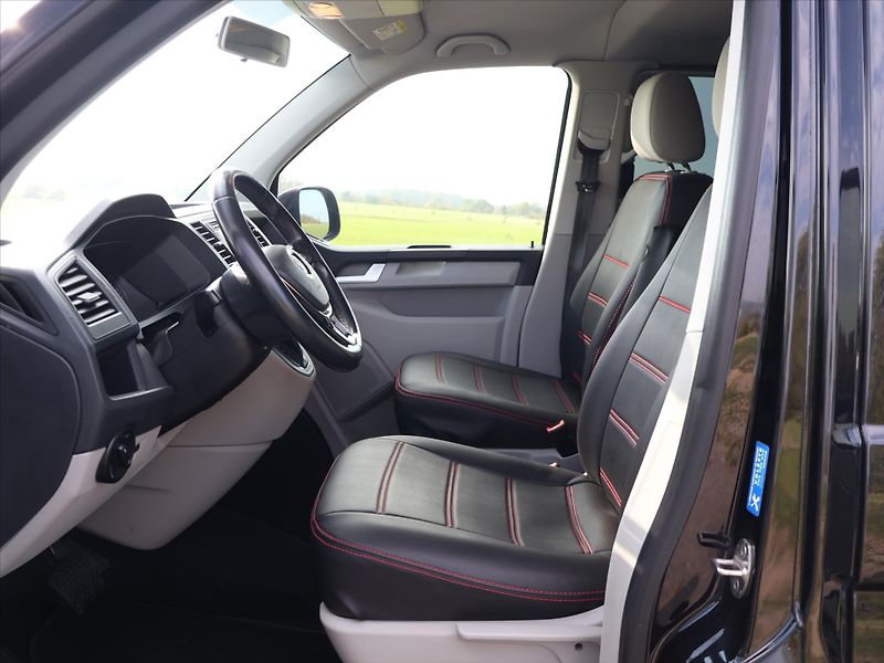 Volkswagen Caravelle 2,0 TDI 150kW DSG 8Míst Comfor - fotka 10 z 25