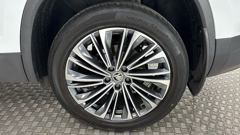 Škoda Kodiaq 2.0 TSI DSG 4x4 Style - fotka 19 z 29