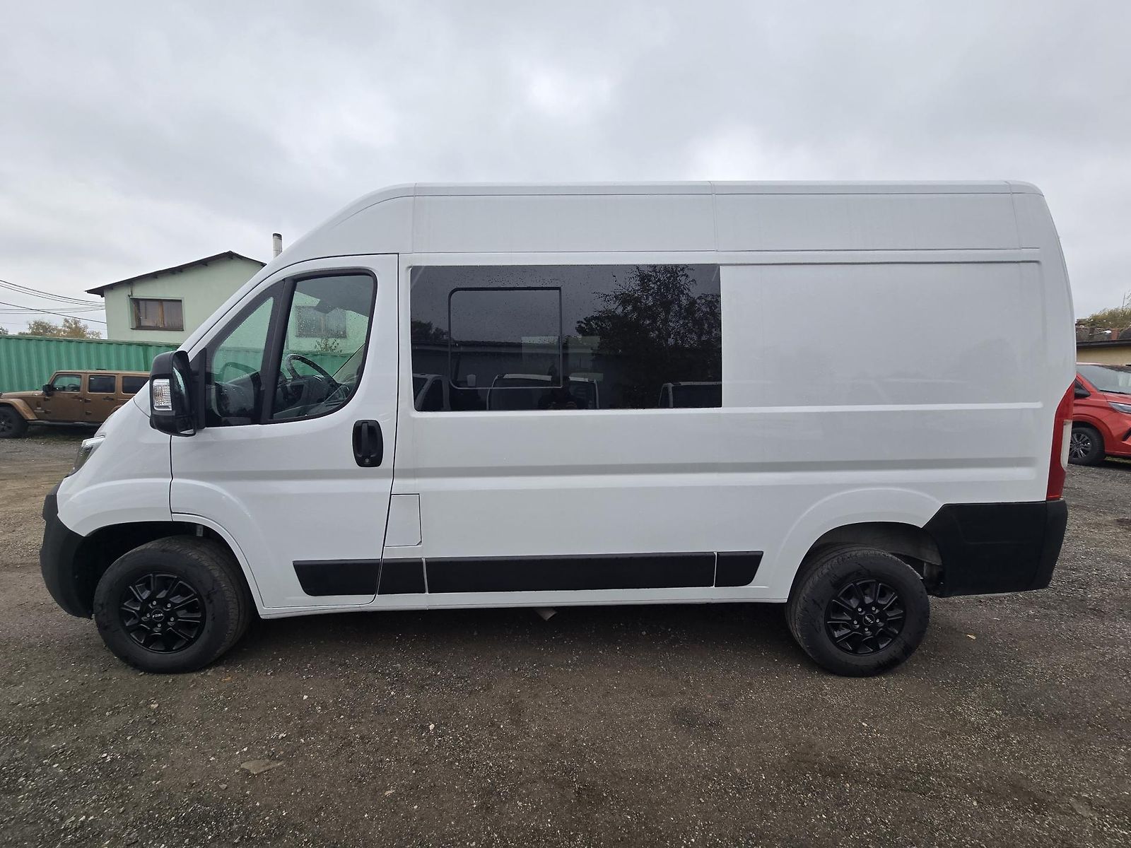 Opel Movano 6 MÍST! L2H2, REGISTRACE M1!!! — foto 6