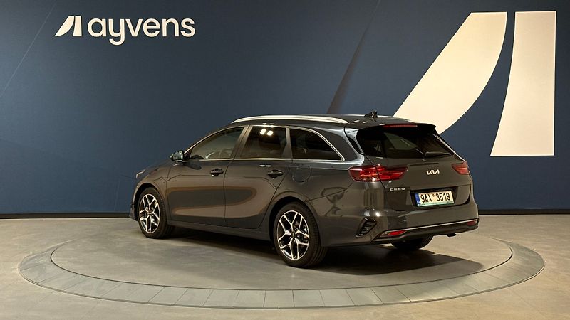 Kia Ceed 1.5 T-GDI 118kW Top SW DCT - fotka 3 z 13