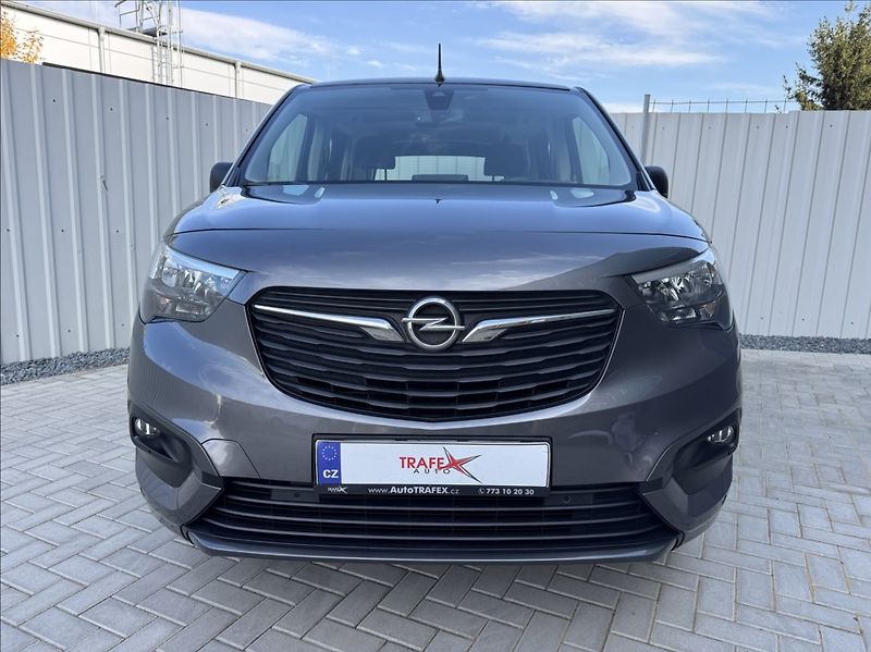 Opel Combo 1,2 T LIFE DPH tažné 1.maj ČR - fotka 2 z 50