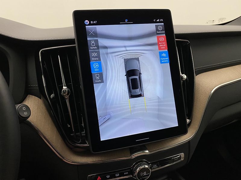 Volvo XC60 T8 AWD RECHARGE ULTRA DARK CZ - fotka 67 z 69