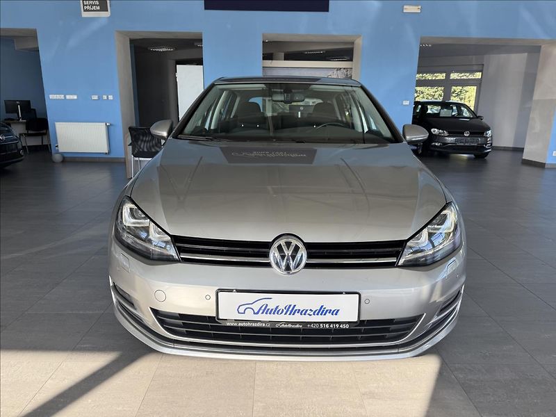 Volkswagen Golf 1,4   TSI 92kW,HIGHLINE,SERVIS - fotka 2 z 24
