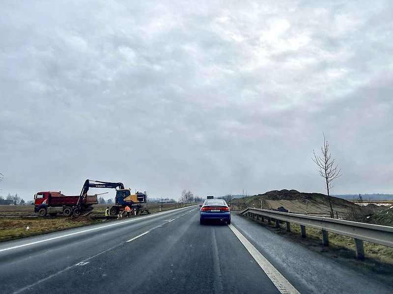 Na silnici I/35 mezi Janovem a Opatovcem budou do konce roku měřit rychlost radary. Řidiči podél budoucí D35 totiž nedodržují rychlost a ohrožují pracovníky stavby.