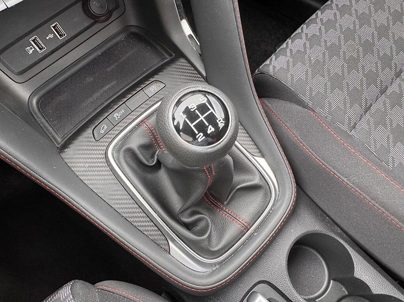MG ZS (2023) 1,5 DVVT (106k) Essential - fotka 21 z 35