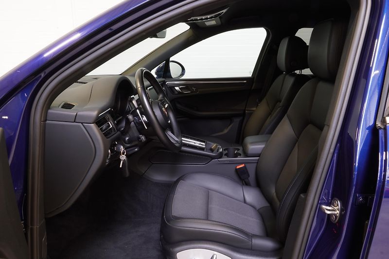 Porsche Macan 2.0TSI,1.MAJ,ČR,DPH,ACC,Kamera - fotka 15 z 28